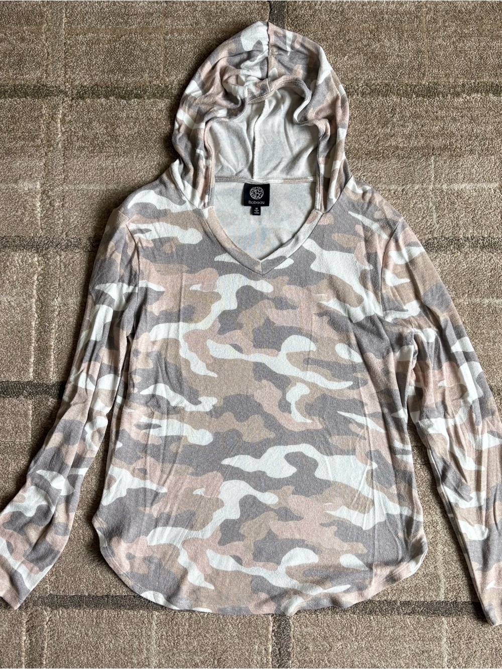 lightweight V-neck hoodie neutral camouflage size Medium